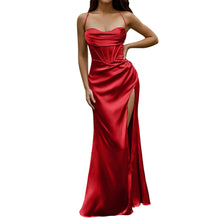 Carica l&#39;immagine nel visualizzatore di Gallery, Satin Fishbone Ruched Gown