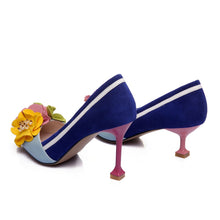 Carregar imagem no visualizador da galeria, Flowers Luxury Pumps